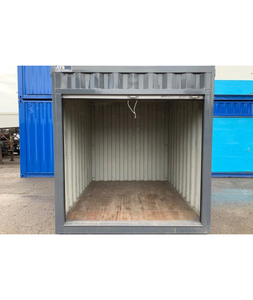 Contenedor de envío con puerta enrollable