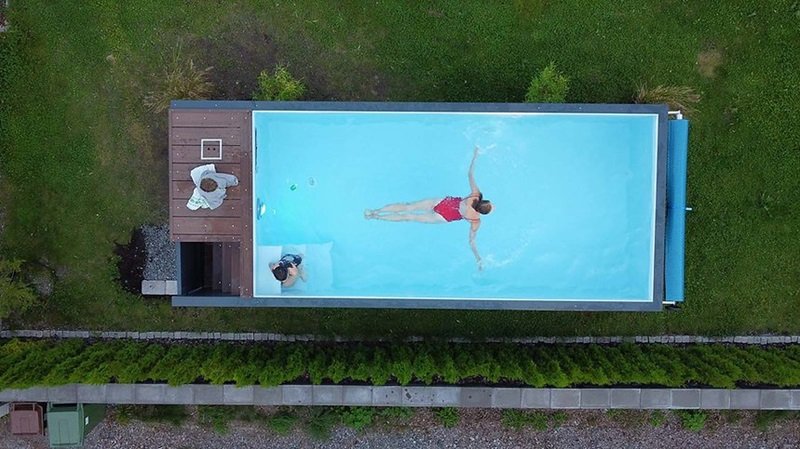Piscina modular de 6,2 m x 2,5 m con sistema de natación a contracorriente, zona deportiva y spa.